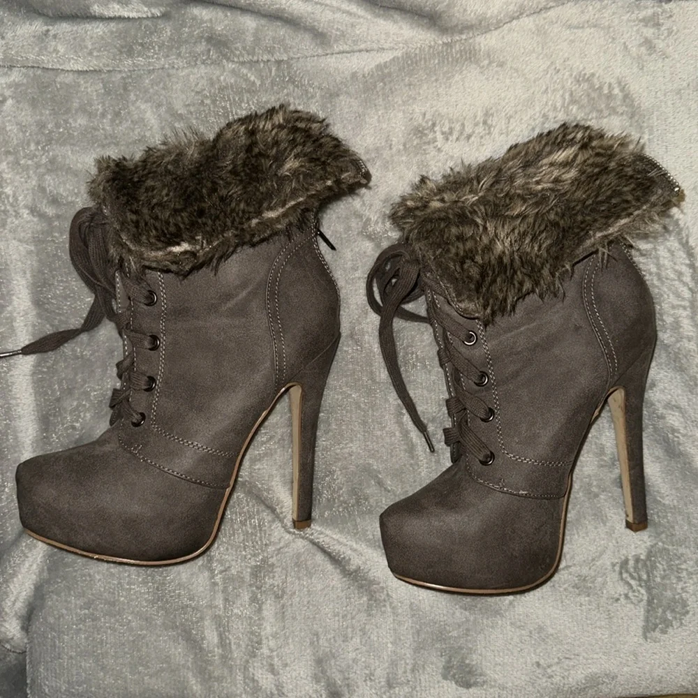 JustFab lace up fur booties - Picture 2 of 4